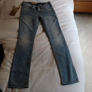 Silver jeans Aiko mid slim boot